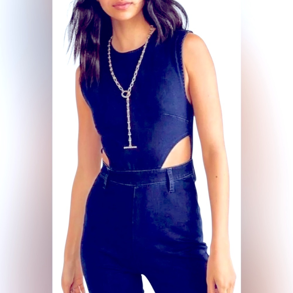 WEWOREWHAT Dani Side Cutout Slit Leg Denim Jumpsuit In Dark Denim Sz 6 ✨NWT✨